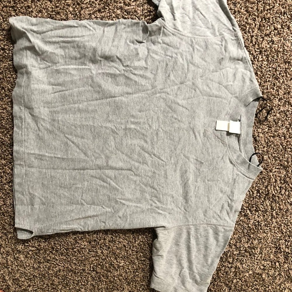 H&M basic Grey shirt